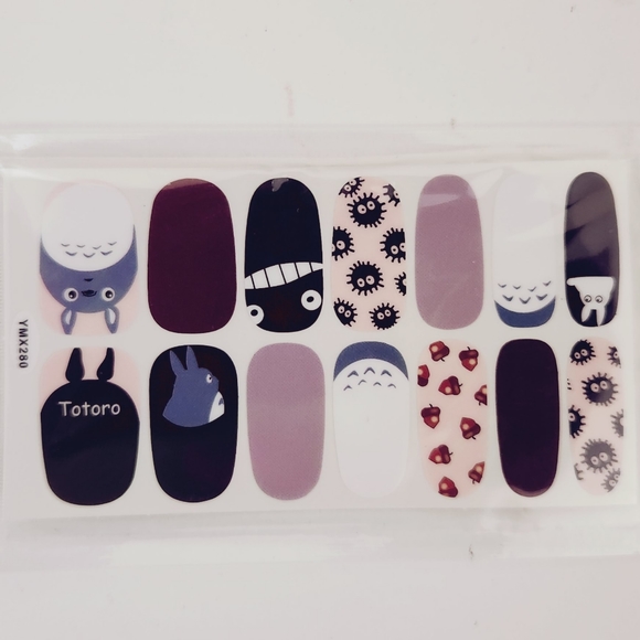 ⭐4/$15 My Neighbor Totoro Nail Wraps - Picture 2 of 6